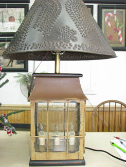 3 Candle Tin Shade Lamp