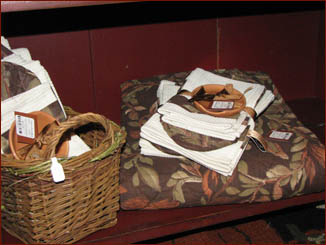 Fall linens